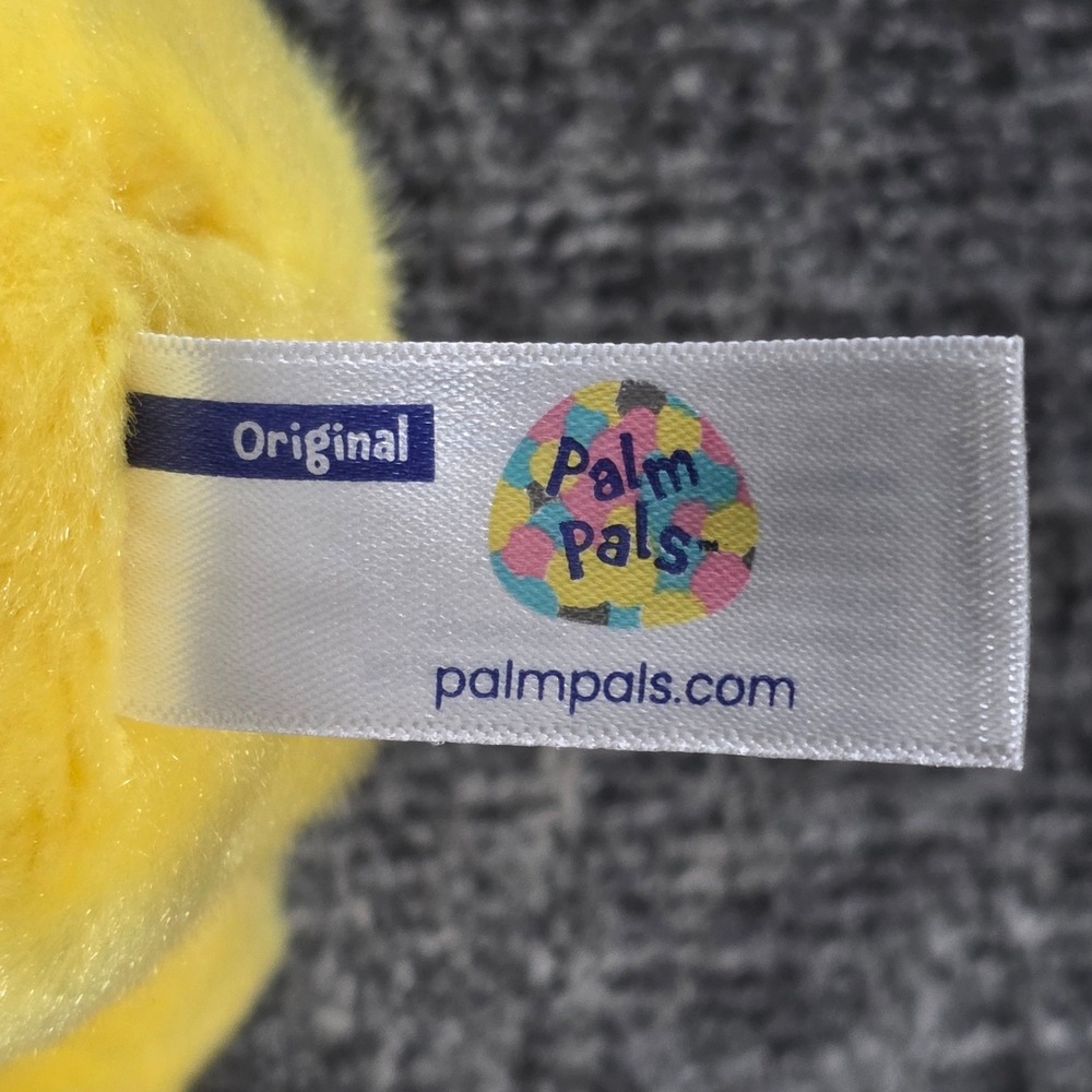 Aurora Palm Pals Banana Yellow Fruit Plush Stuffed Toy 6" - Picture 3 of 5
